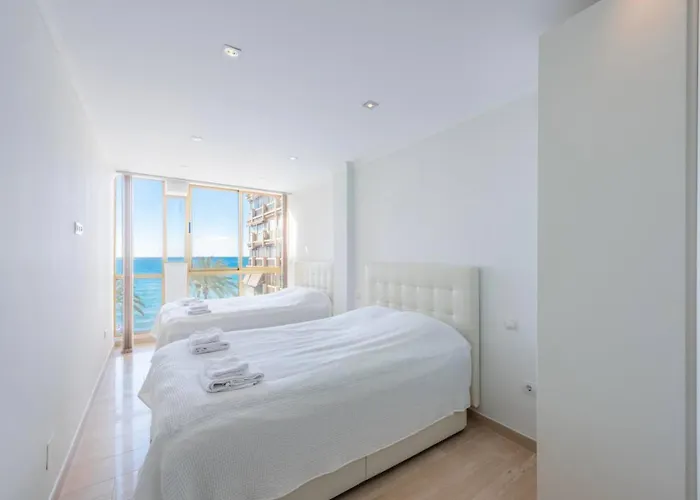 Апартаменты Primebeach Access Sea Views By Better Bookings